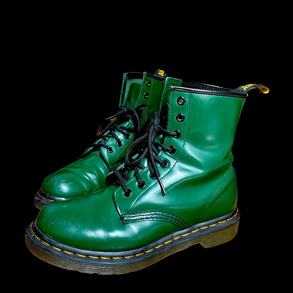 Dr Marten original 1460 leather boots excellent used condition